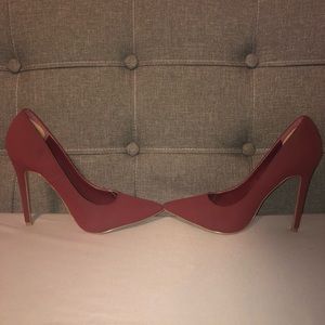 Wine Heels